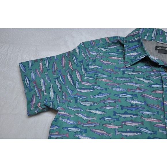 Eddie Bauer Shirt Mens Medium Trout Fish Print Short Sleeve Button Up Casual - Picture 4 of 11